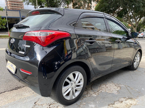 Imagem 4 de 10 de Hyundai Hb20 Premium 1.6 2013/2014 Flex 4p At.