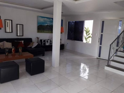 Imagen 4 de 13 de Casa Venta Los Robles Cod 21-18065