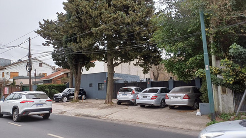 Terreno En San Isidro Apto Estacionamiento, Oficinas Y Residencia