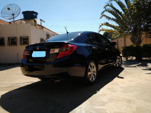 Imagem 3 de 6 de Honda New Civic Exs 1.8 16v I-vtec (aut) (flex) 2013