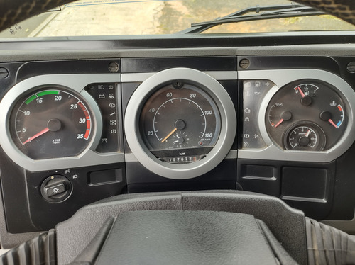 Ford Cargo 1317e 2010 Com Carroceria De 7 Mtrs