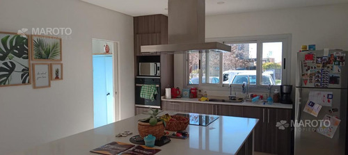 Imagen 25 de 30 de Casa En Venta En Canton Islas- Vende Maroto Propiedades