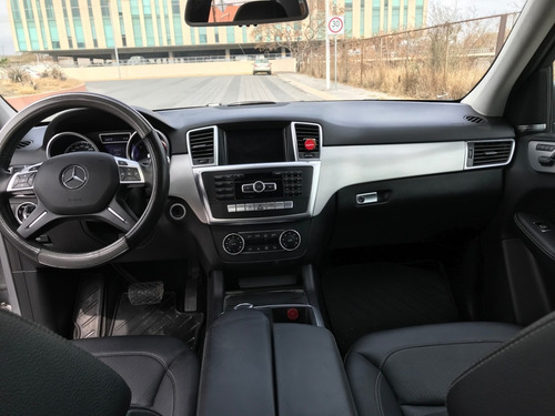 Imagen 11 de 13 de Mercedes Benz, Ml 350 2015