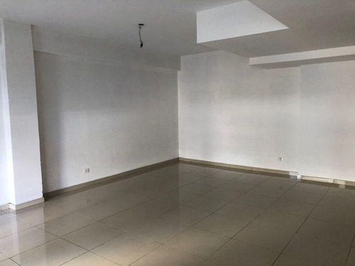 Local En Venta En Villa Luro