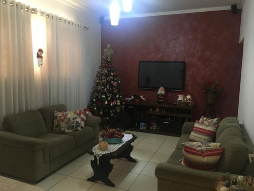 Vende-se Casa Com 166m² De Área Útil No Bairro Campos Elíseos Em Ribeirão Preto-sp, Com 2 Dormitórios, 2 Vagas De Garagem, Sala Ampla, Com Armários - Ca00238 - 69011607