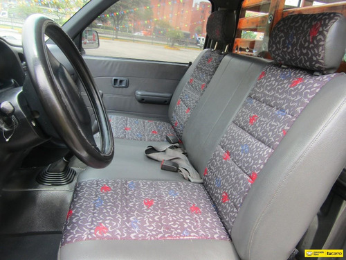 Toyota Hilux 2.4 4x2
