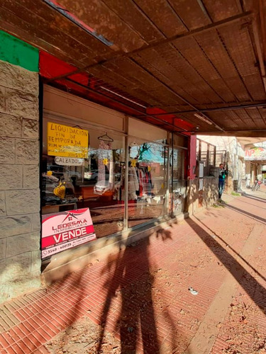 Local Comercial En Venta Ubicado En La Falda