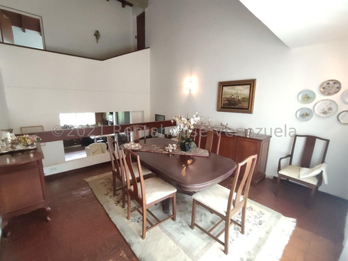 Imagen 2 de 15 de Casa En Venta En Alto Hatillo 21-27918