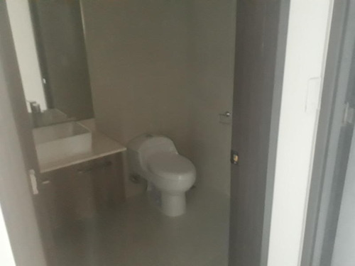 Imagen 14 de 14 de Alquiler De Apartamento En Pacific Park Plaza Edison 20-8095