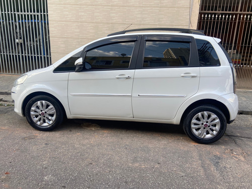 Fiat Idea 1.6 16v Essence Flex 5p
