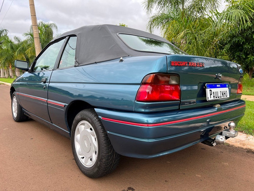 Imagem 8 de 25 de Ford Escort Xr3 2.0i Conversivel Manual E Chave Reserva