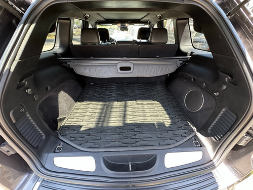 Jeep Grand Cherokee 5.7 Summit 4x4 Mt