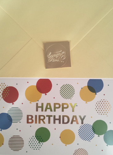 Tarjetas Feliz Cumple + Chocolate Mamuska + Sobre/ Sticker Amrillo