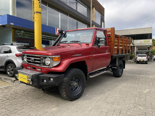 Toyota Land Cruiser 4.5 Fzj73 | TuCarro