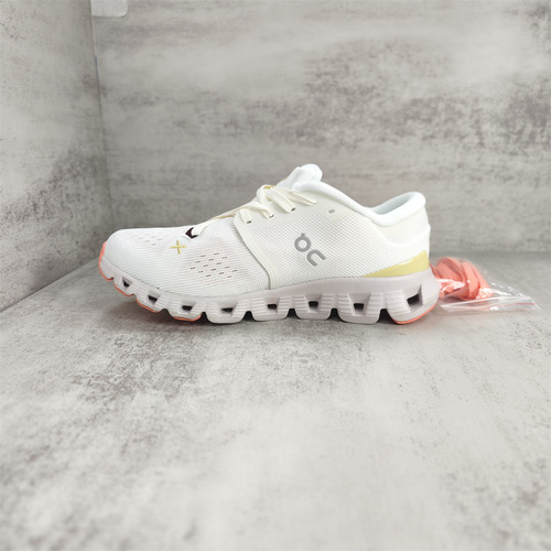 Tenis On Cloud X 4 Hombre Mujer Blanco Negro