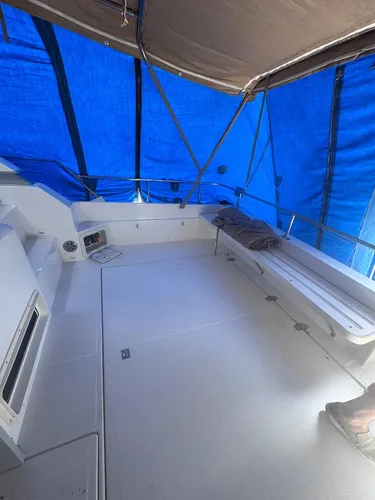 Custon 35 Motor Volvo Penta 200 Hp Td