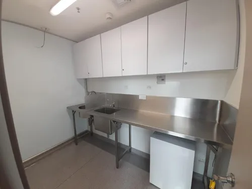 Local En Arriendo En Santa Bárbara. Cod A1038369