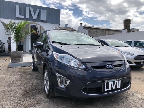 Imagen 5 de 25 de Ford Fiesta Kinetic Design Titanium 1.6 Año2013 - Liv Motors
