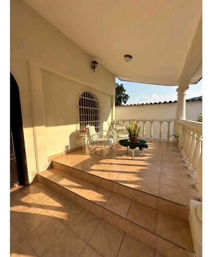 Venta Casa. Sector Planta Vieja. Las Delicias. Maracay Aragua