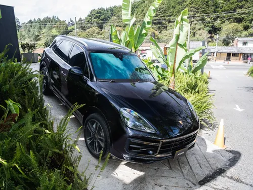 Porsche Cayenne 4.0 Turbo