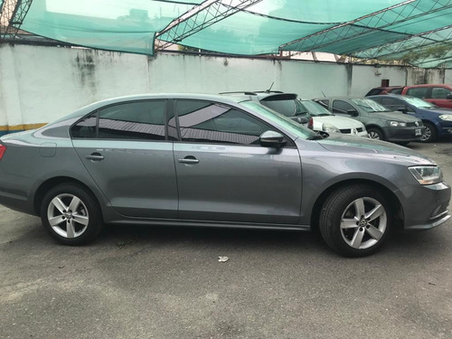 Volkswagen Vento 2.5 Advance Plus 170cv Tiptronic 2015