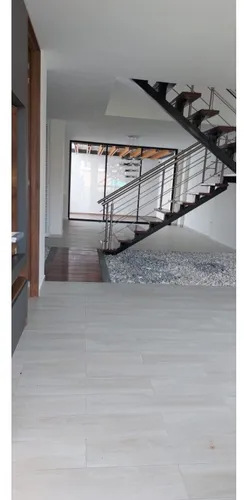 Venta Casa De 300mts2 En Condominio. Jamundí.10918.