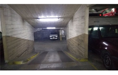Imagen 4 de 8 de Venta Cochera Fija Belgrano Oportunidad