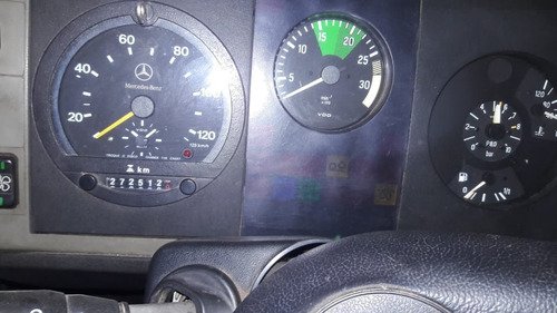 Mercedes Benz 710 Plus Auxilio Mecanico Remolque