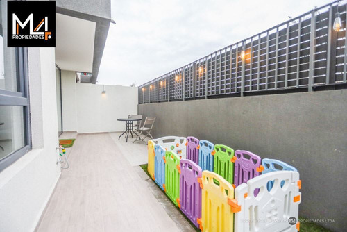 Dpto 3 Dorm Nuevo Primer Piso Con Patio, Metro San Miguel