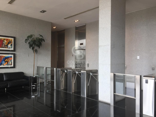 Excelente Ubicación Oficina En La Dehesa
