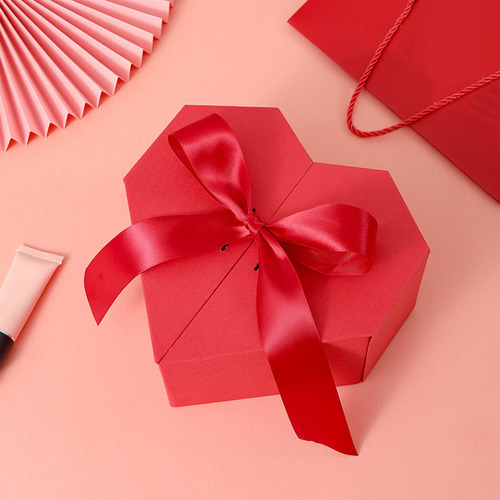 Caja De Regalo Con Forma De Corazón Con Lazo Y Lazo Con Puer