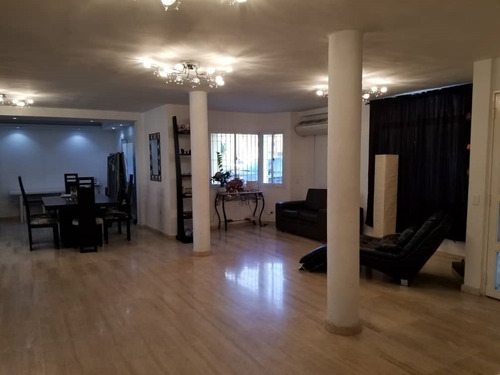 Imagen 7 de 19 de Villa En Venta En Santiago Mariño