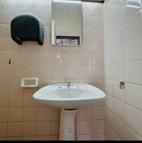 Imagen 3 de 6 de Galpón En Venta De 750m2 Ubicado En Patagonia