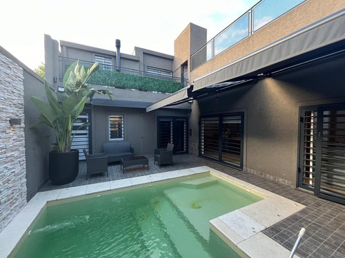 Venta Casa De 5 Amb En Villa Sarmiento El Palomar