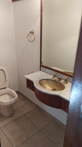 Imagen 26 de 29 de Casa En Alquiler Por Día Y Eventos 7 Ambientes Con Piscina