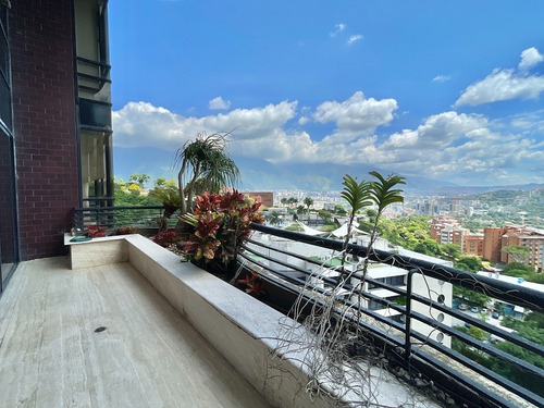 Ph De Lujo En Venta 1100 M2 En Colinas De Valle Arriba