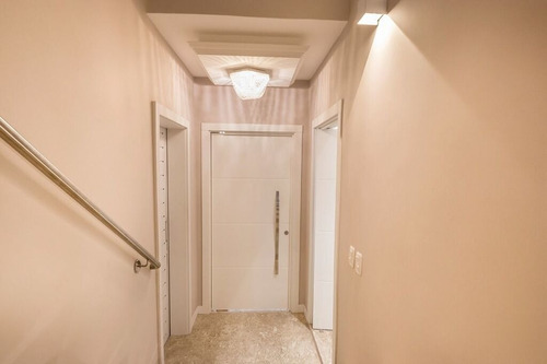 Imagem 14 de 30 de Casa À Venda No Bairro Vila Ipiranga - Porto Alegre/rs - O-26508-43441