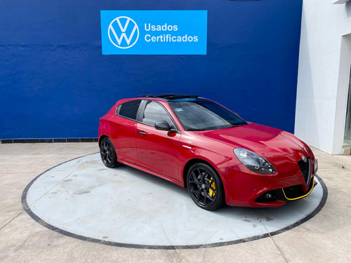 Alfa Romeo Giulietta VELOCE 1.7L 237HP DOBLE EMBRAGUE 6 VEL