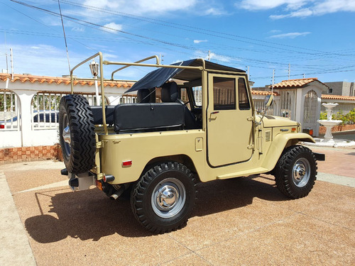 Imagen 6 de 18 de Toyota Fj 40 Macho