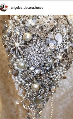 Imagen 5 de 7 de Diamantes De Swarovski Hermosos Cristales Con Cortes Perfect