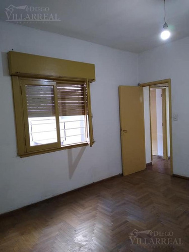 Imagen 6 de 12 de Ph - 2 Amb - Al Frente - Permuta - Morón - Venta - Patio - Departamento - Planta Baja