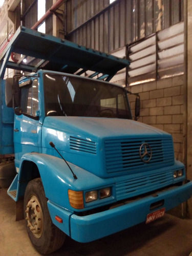 Mercedes Benz 1418