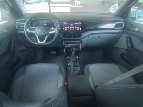Volkswagen T-Cross 1.0 200 TSI TOTAL FLEX COMFORTLINE AUTOMÁTICO