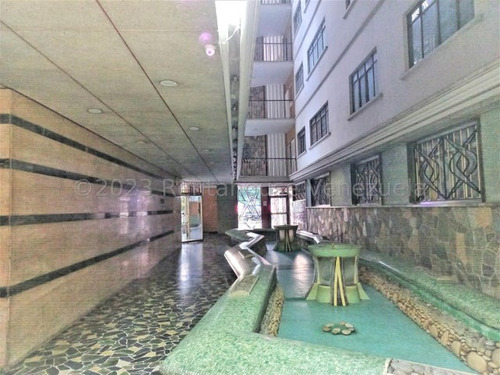 Leandro Manzano Apartamento En Venta, Altamira Mls #24-3277 As