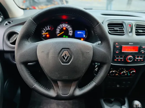 Renault Logan 1.6 Life
