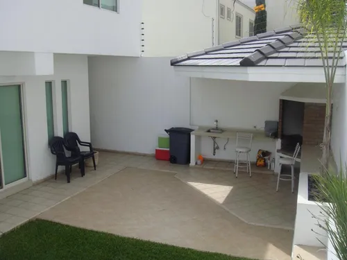 Casa Amplia En Venta En Cumbres 6º Sector D Monterrey