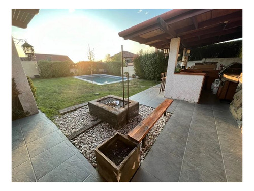 Imagen 5 de 20 de Casa En Venta De 4 Dorm. En Peñalolén