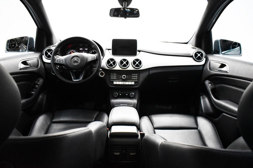 Mercedes Benz 1.6 B200 2017 Rpm Moviles