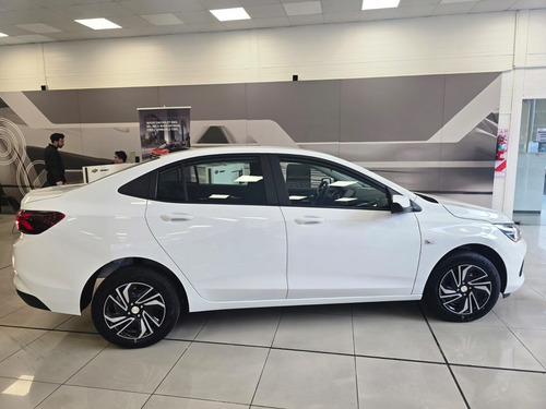 Chevrolet Onix plus 1.0 Lt