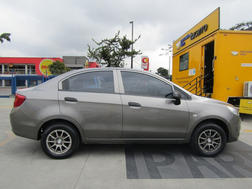Imagen 8 de 15 de Chevrolet Sail Ls